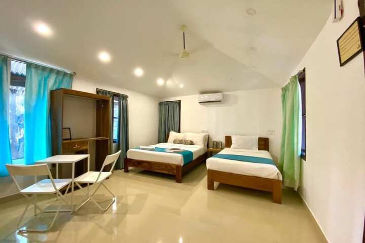 Room 28 of 52