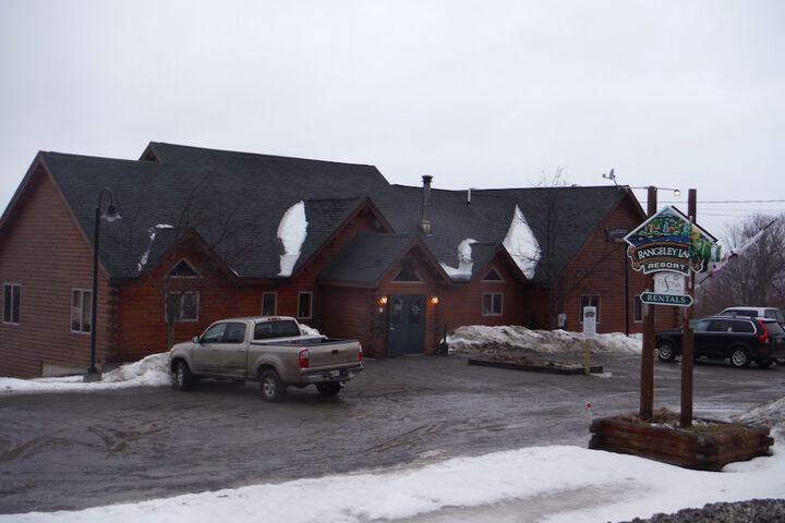 Hotel 56 of 77