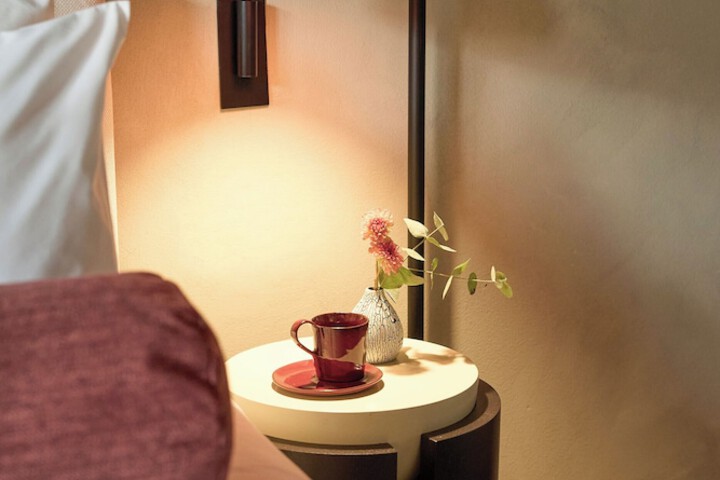 Room 42 of 219