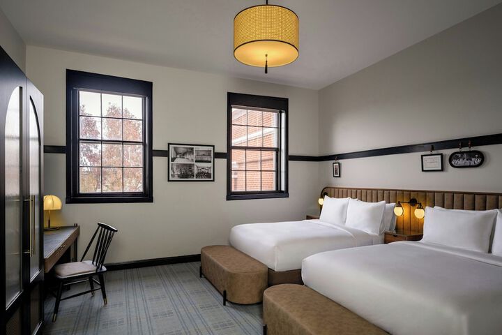 Room 17 of 55