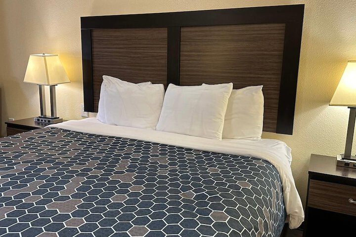 Room 46 of 87