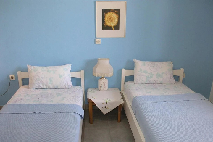 Stunning Home in Aghios Dimitris m With 2 Bedrooms