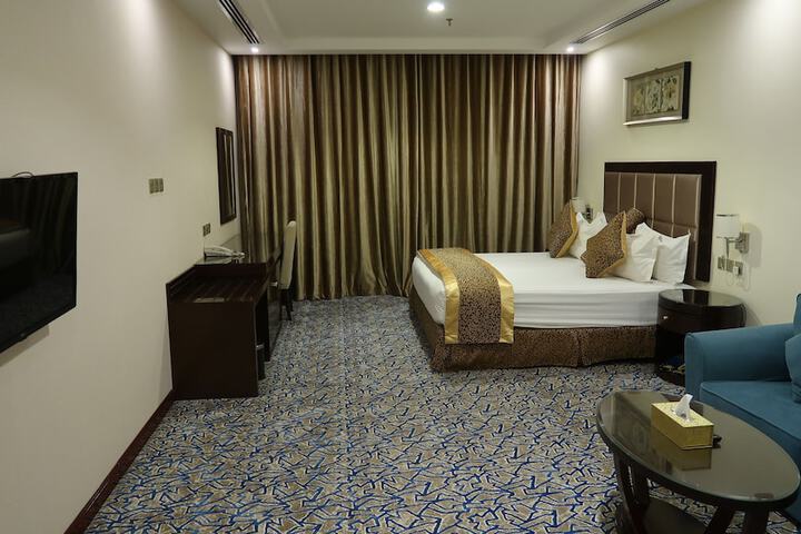 Room 16 of 61