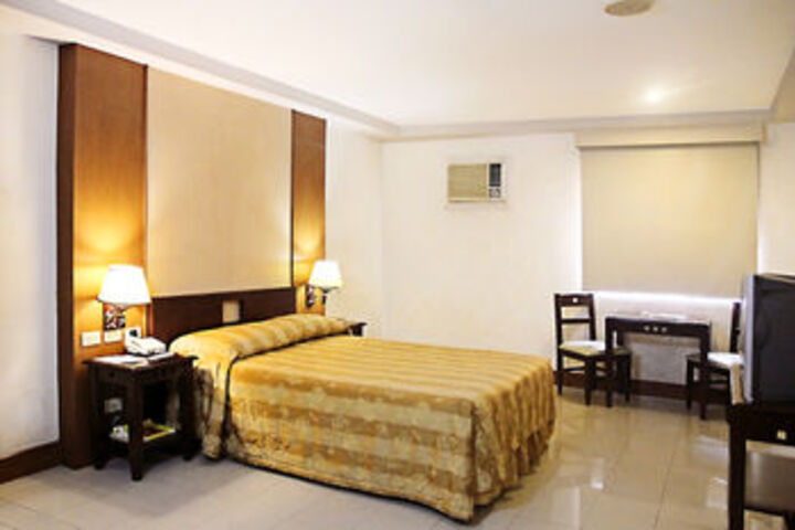 Room 45 of 78