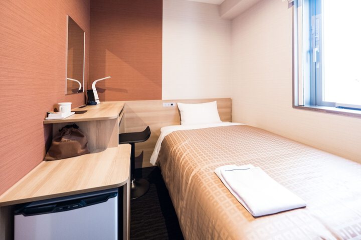 Room 10 of 41