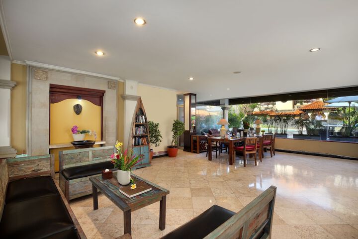 Hotel Interior 4 of 63