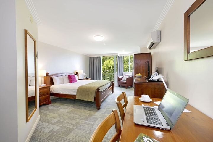Room 55 of 84
