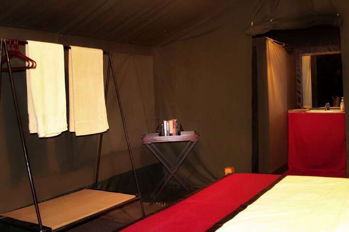 Room 8 of 14