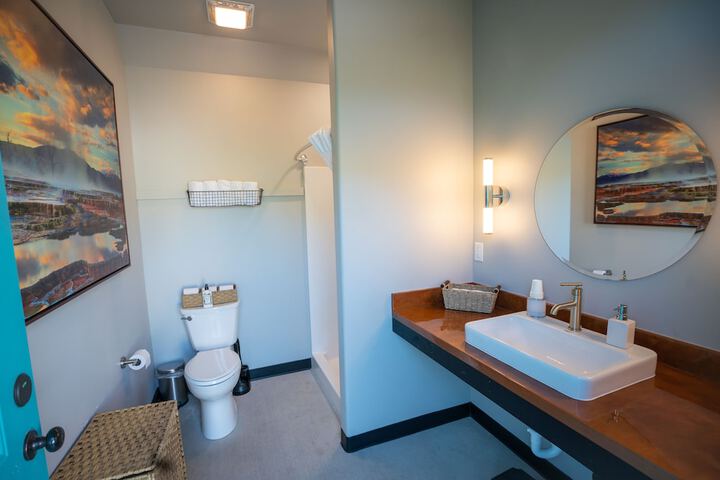 Room 12 of 36
