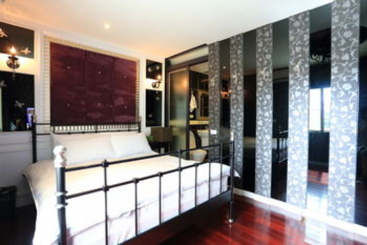 Room 30 of 44
