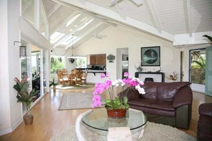 Exterior of Hale Mana 4 Bedroom Home