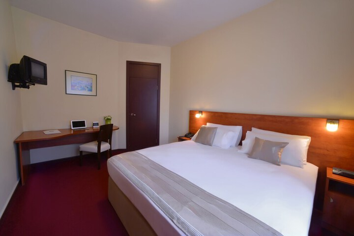 Room 20 of 60