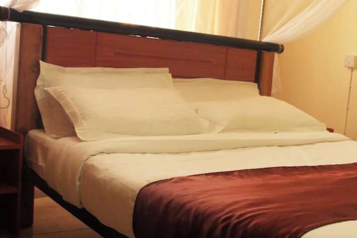 Room 10 of 23