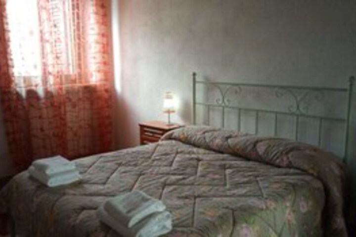 Room 36 of 43