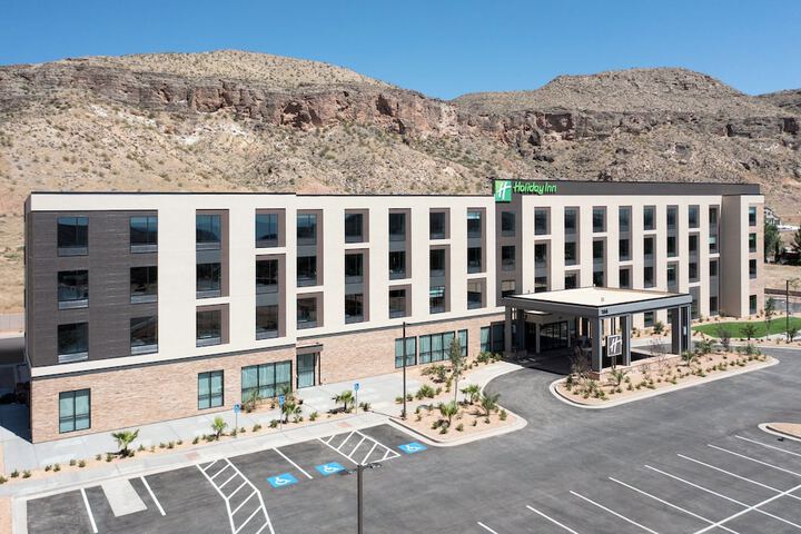 Hotel 61 of 66