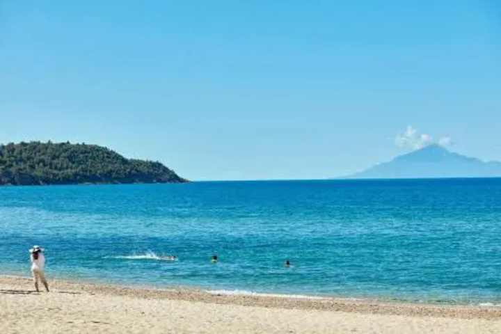 Beach 18 of 23