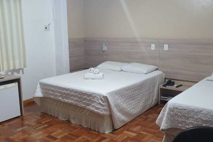 Room 7 of 32