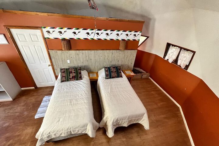 Room 5 of 26
