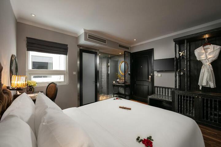 Room 13 of 55
