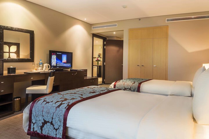 Room 7 of 117