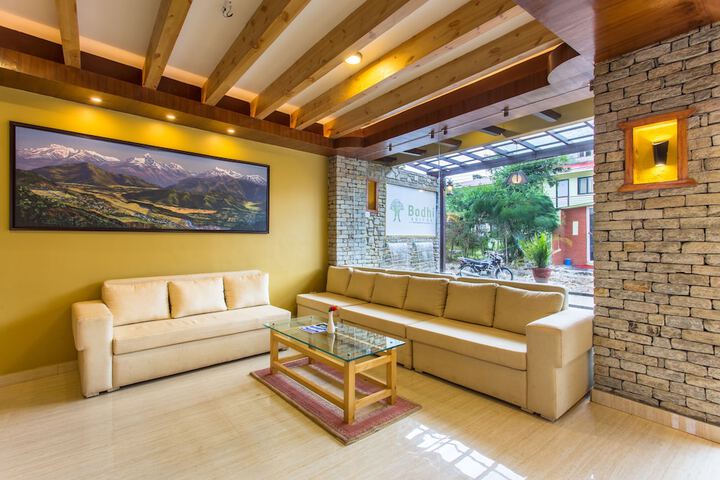 Guest Lobby