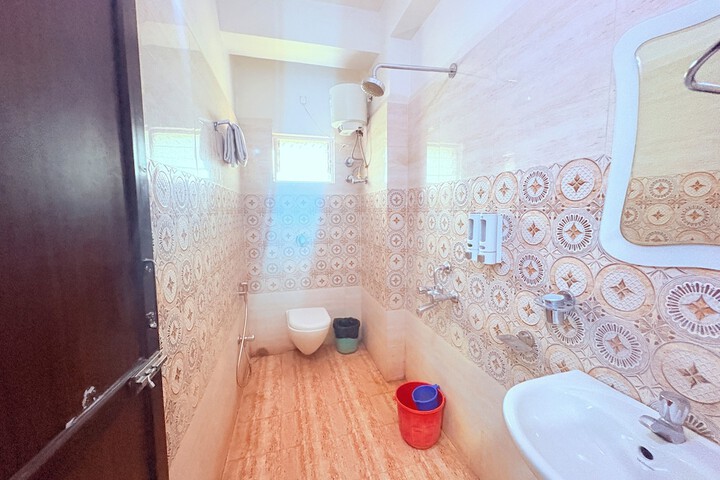 Room 30 of 41