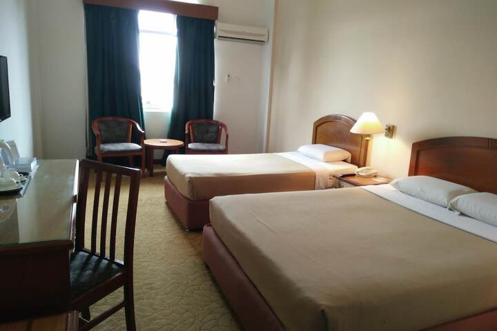Room 18 of 64