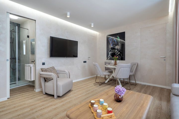 Room 451 of 552