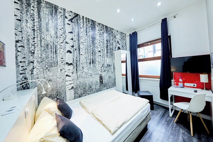 Room 21 of 81