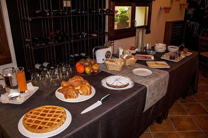 Breakfast/Coffee Service 59 of 85