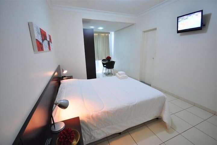 Room 4 of 20