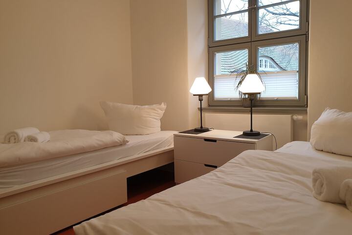 Room 8 of 23