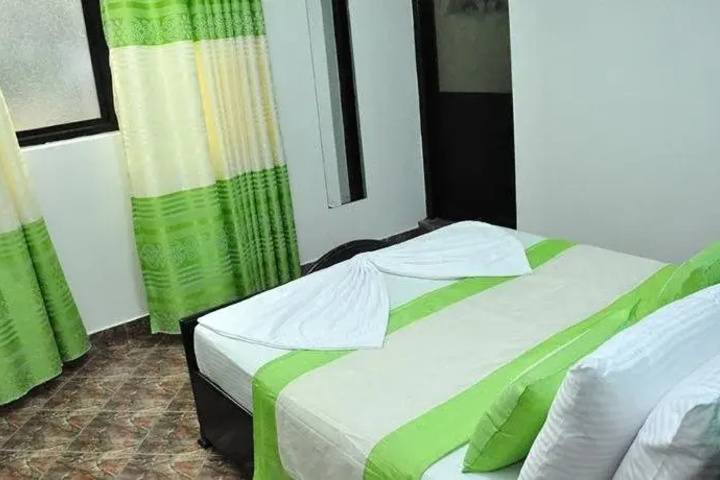 Room 2 of 14