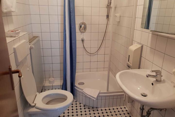 Clean Restrooms