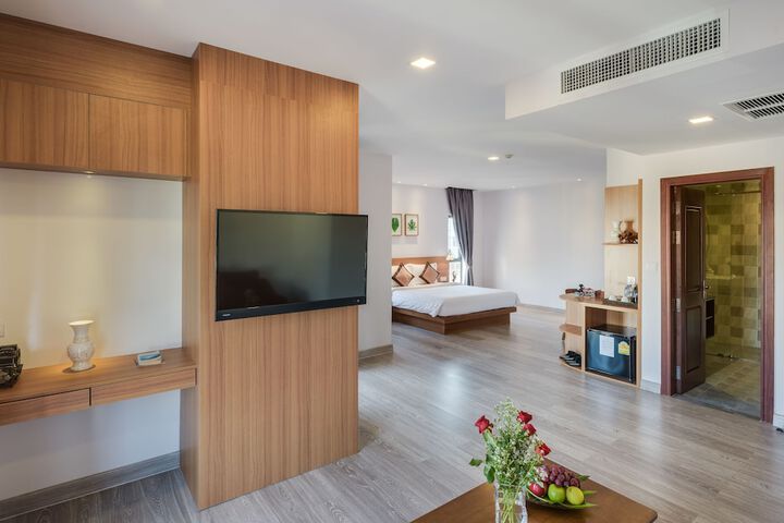 Room 20 of 163