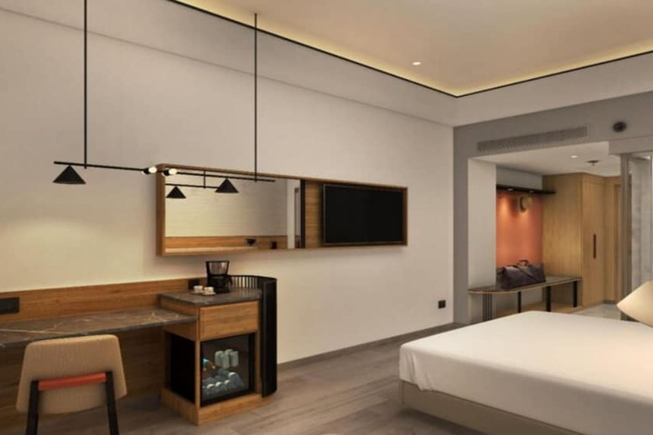 Room 26 of 45
