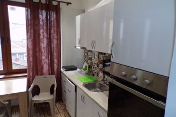 Room 12 of 17