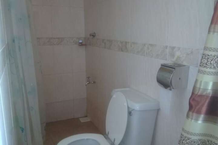 Room 10 of 22