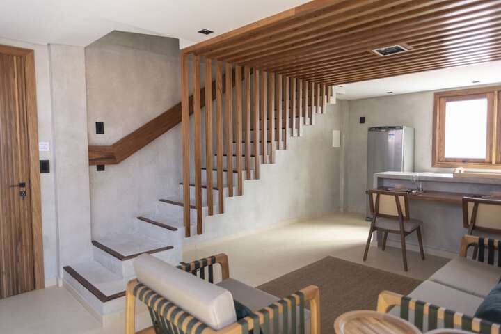 Room 15 of 27
