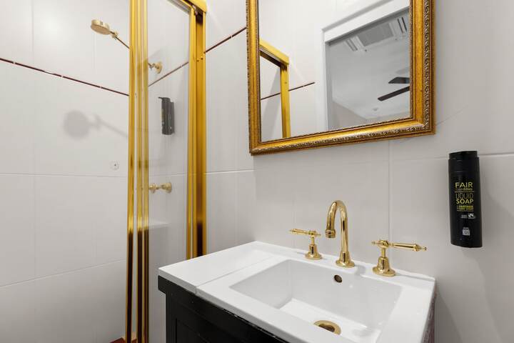 Bathroom Interior Photo