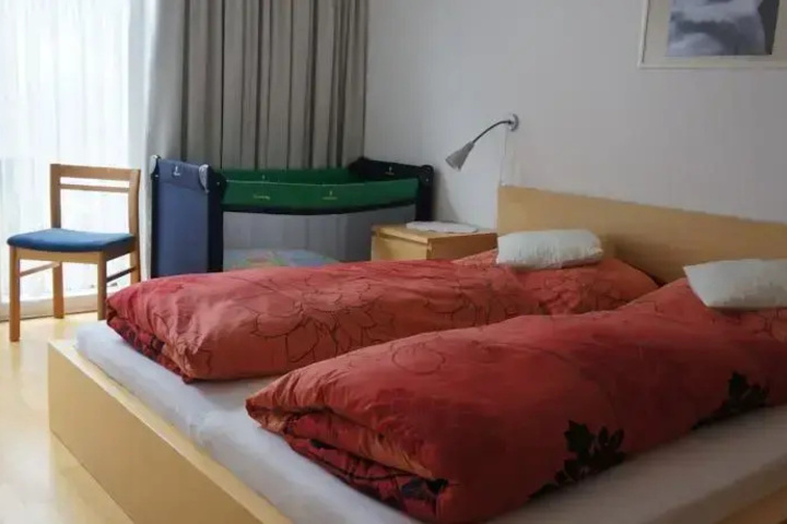 Room 2 of 12