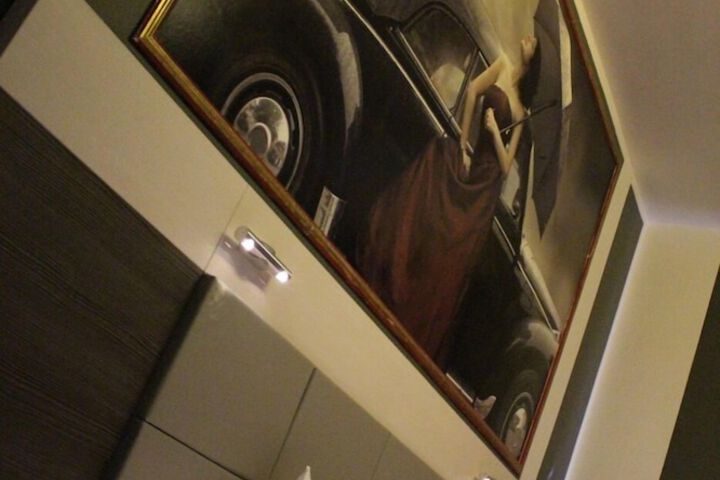 Room 20 of 42