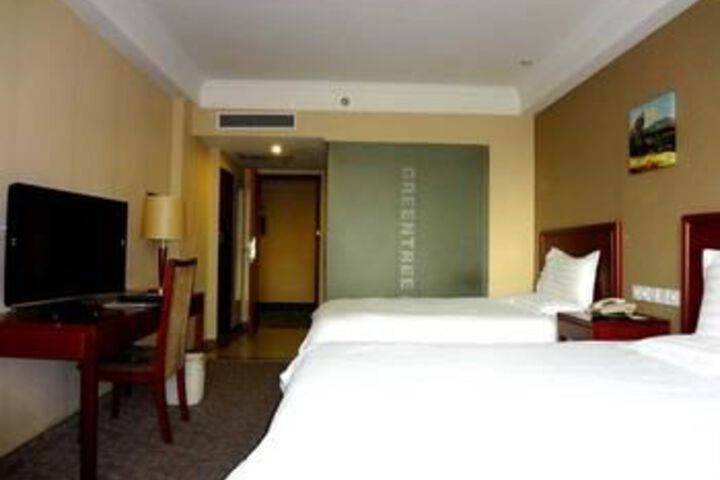 Room 19 of 22