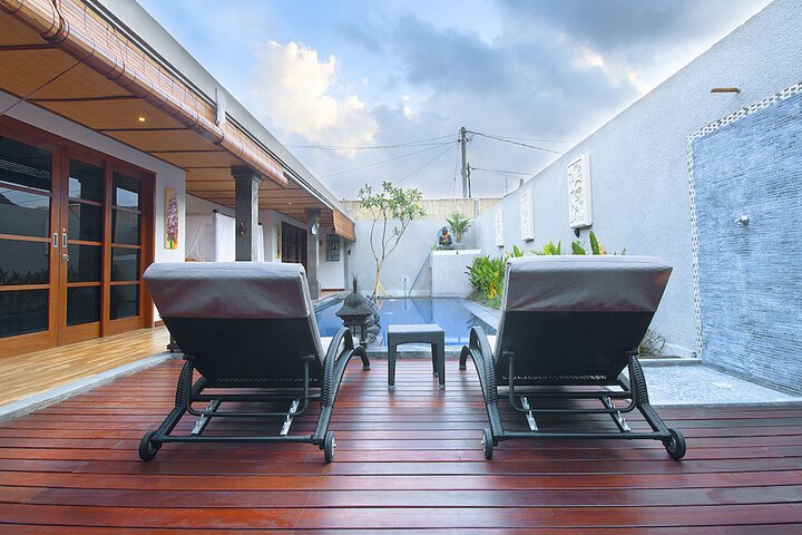 Terrace/Patio 19 of 21