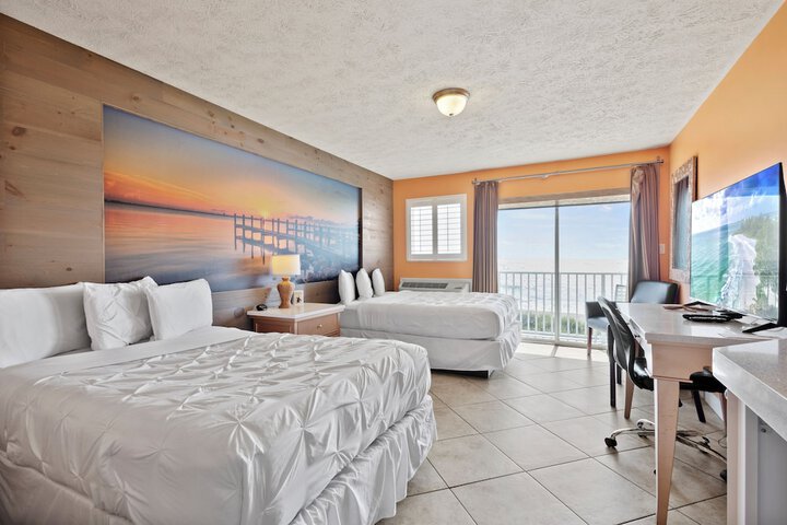 Image of Oceanfront Inn Room #24- Ocean View Balcony 2 Full Beds