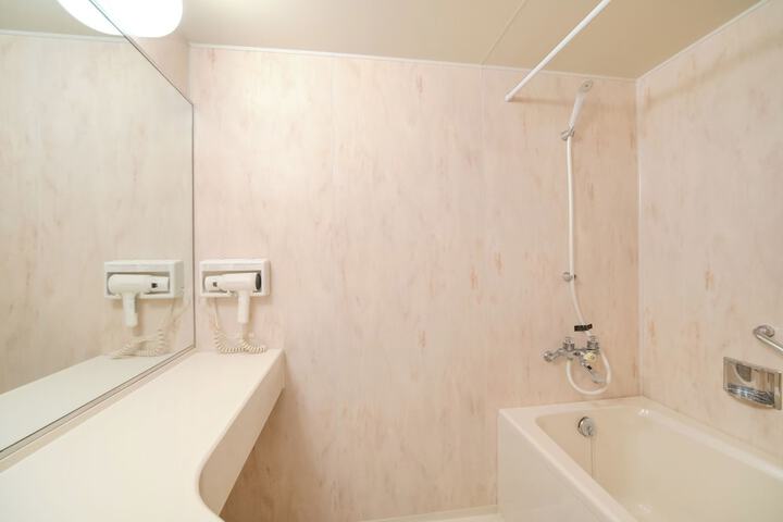 Clean Restrooms