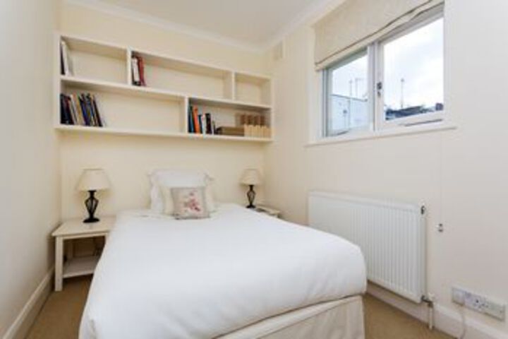 Room 19 of 27