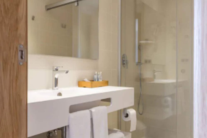 Clean Restrooms