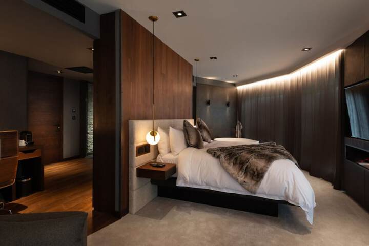 Room 17 of 69