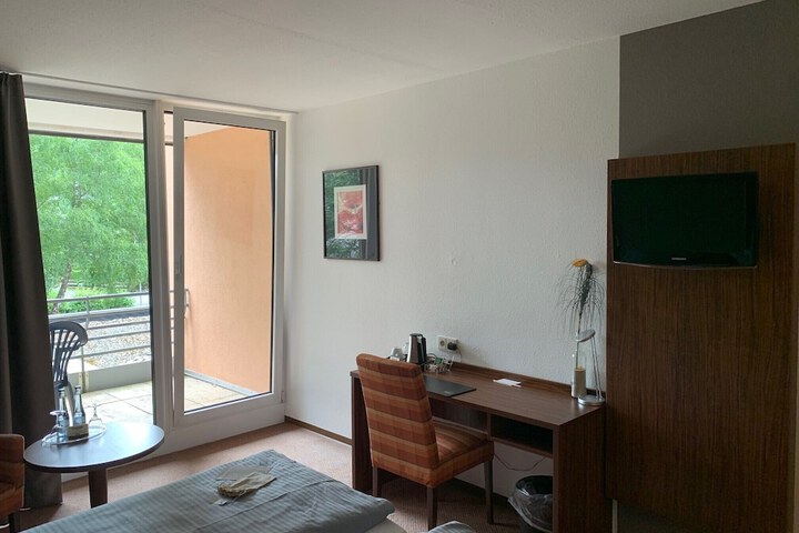 Room 17 of 70